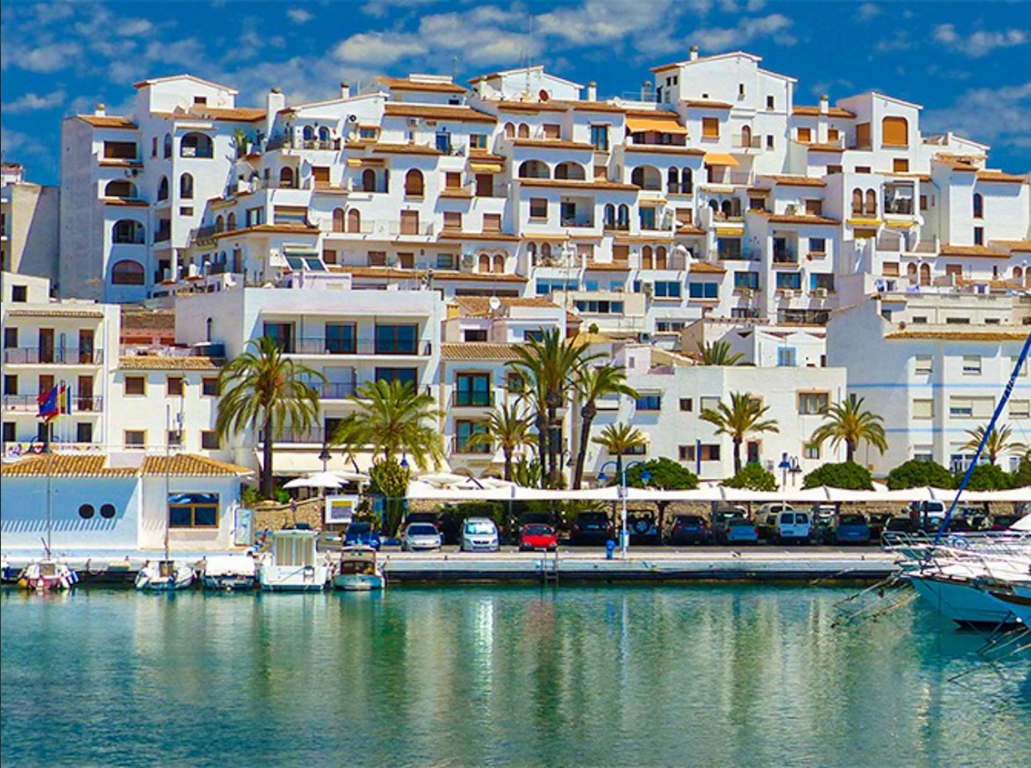 Apartments for sale in Moraira